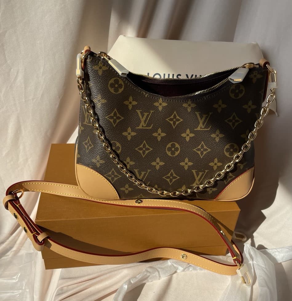 Жіноча сумка Louis Vuitton 26 см.