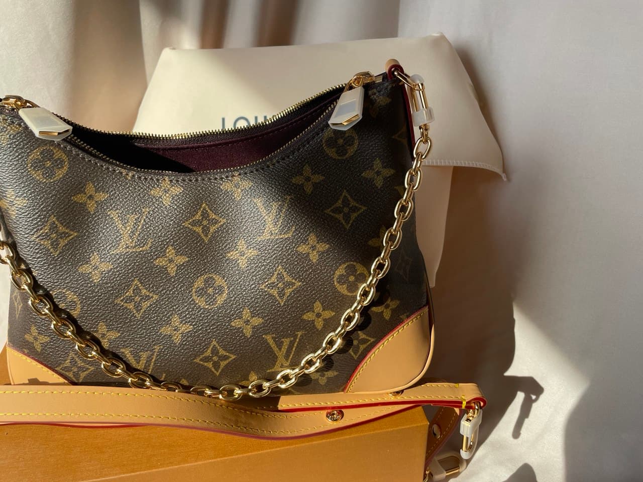 Жіноча сумка Louis Vuitton 26 см. — Фото 7 з 8