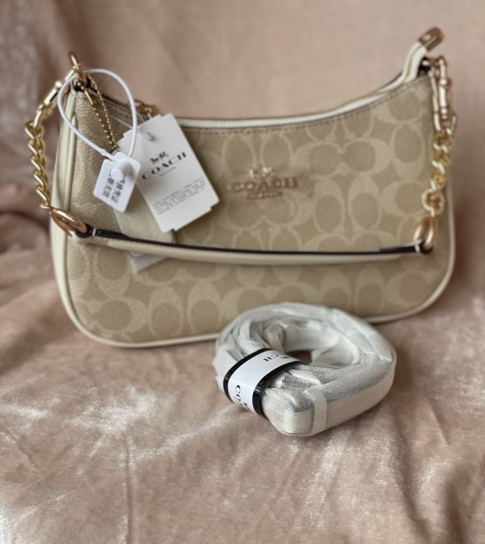 Сумка Coach Teri 25 cм — Фото 3 з 9